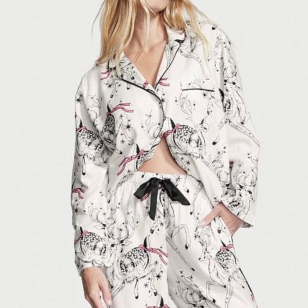 Victoria Secret Reindeer PJ Top L